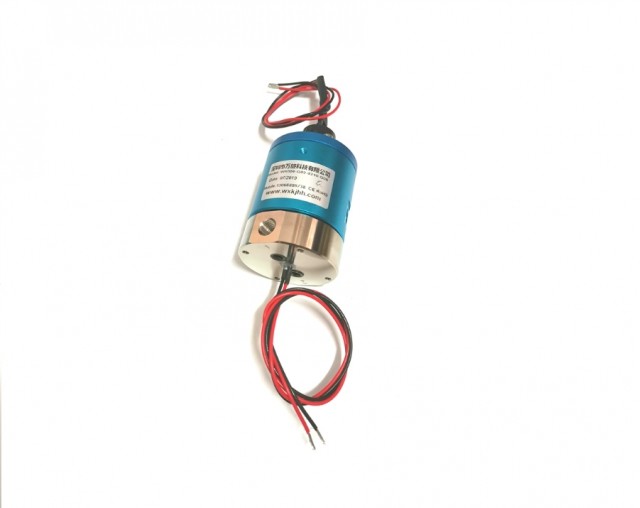 2進2出+2路10A電流 氣電滑環